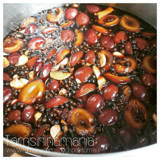  Tamsininamania Plums Prunes Damsons Wozzie Sauce