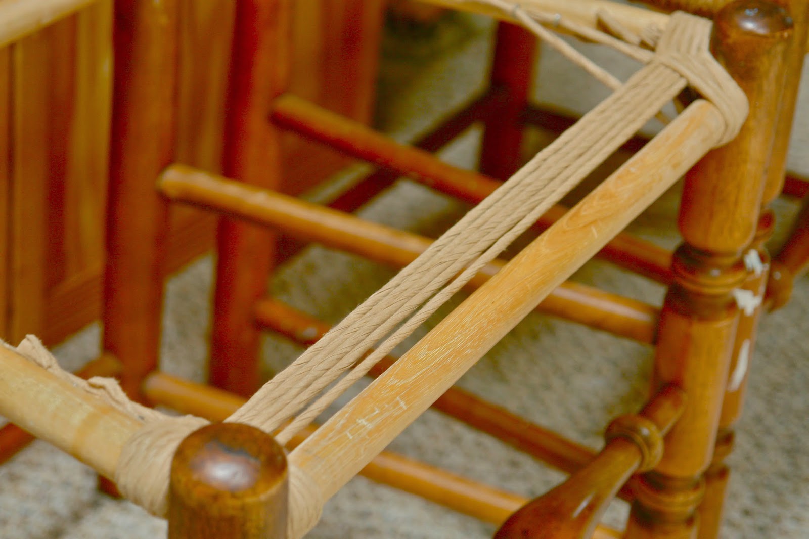 REDWOODSHIRE learning to grow; growing to learn How to Weave a Rush Chair