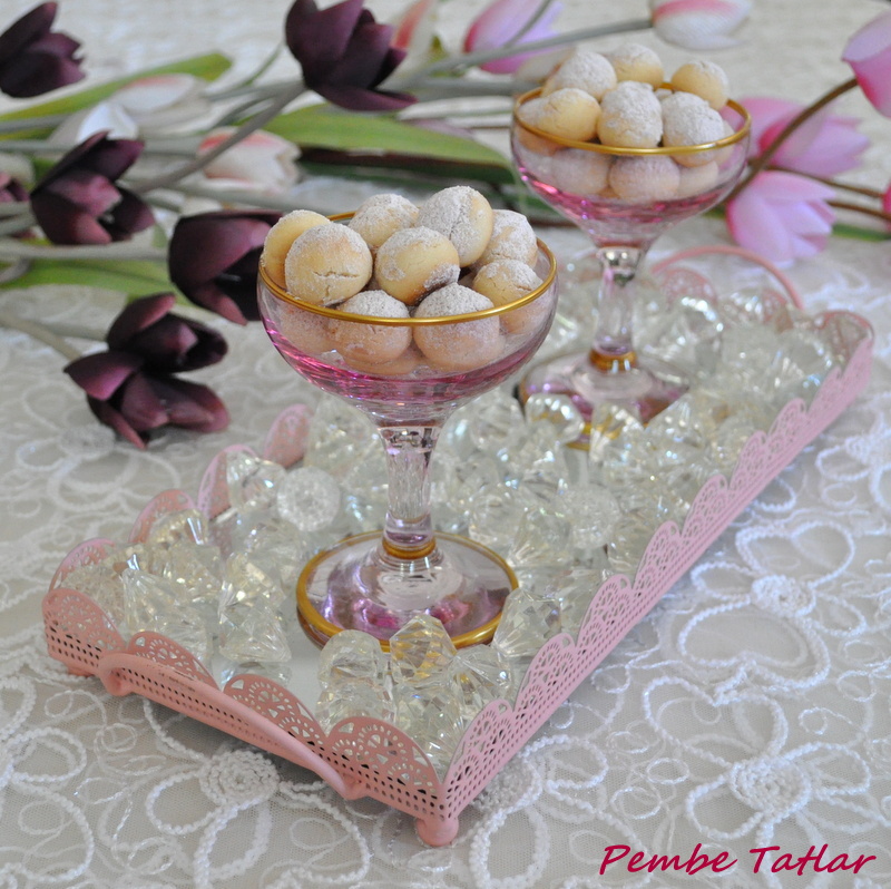 Pembe Tatlar Fındıklı Misket Kurabiye