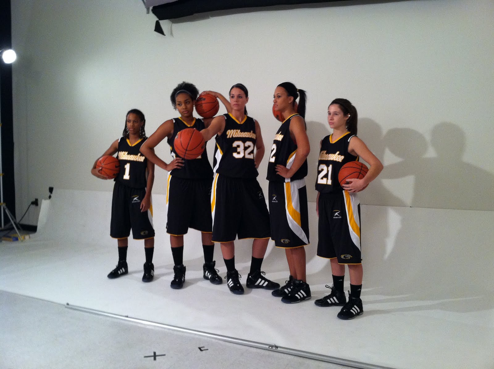 Milwaukee Panthers Women's Basketball Photo Shoot