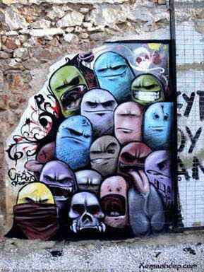 Graffiti tagging keep smile face 