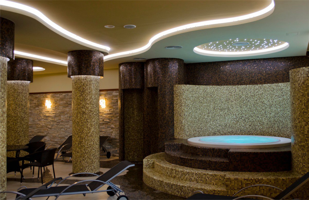 Oxy Day Spa Wellness Fitness Miskolc Nyitási Akció Fitness Wellness