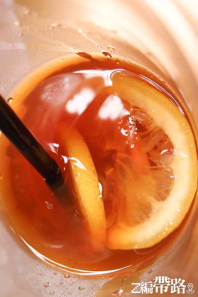 【台北東區飲料店】藏咖啡藏café,超有調性的工業風,私藏獨立小包廂即使一個人獨食也不孤單
