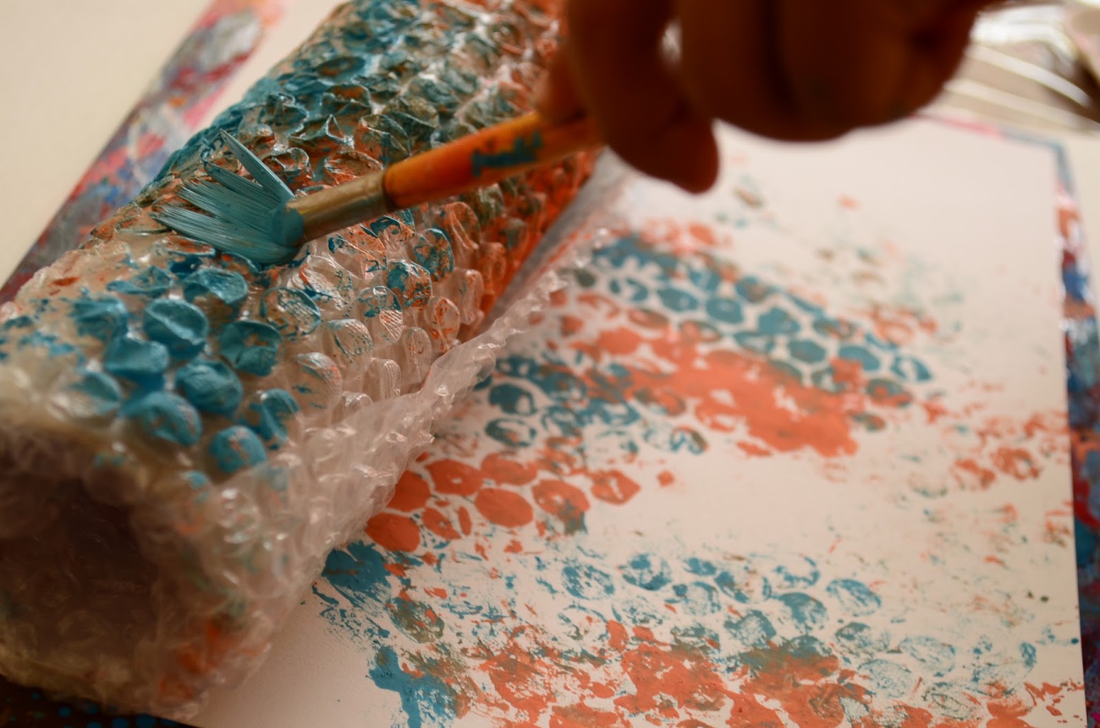The Practical Mom: Paint with Bubble Wrap