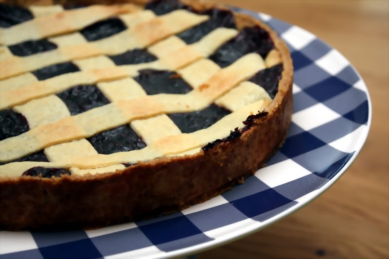 Kirschbiene kocht: Gedeckter Brombeerkuchen