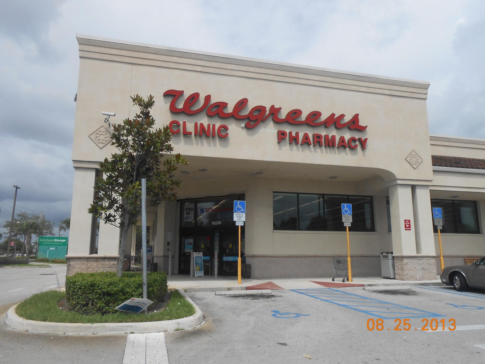 The Wag - The Walgreens Blog: Walgreen's # 5334 (Lake Worth) Greenacres FL