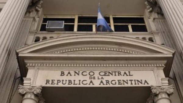 Las proyecciones de inflación reveladas por el BCRA subieron 5 puntos a 27,1 porciento Las proyecciones de inflación reveladas por el BCRA subieron 5 puntos a 27,1 porciento