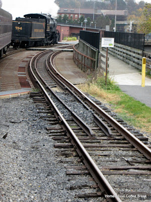 A Western Maryland Railroad Photojournal (Autumn Colors) on Homeschool Coffee Break @ kympossibleblog.blogspot.com #railroad #steamtrain