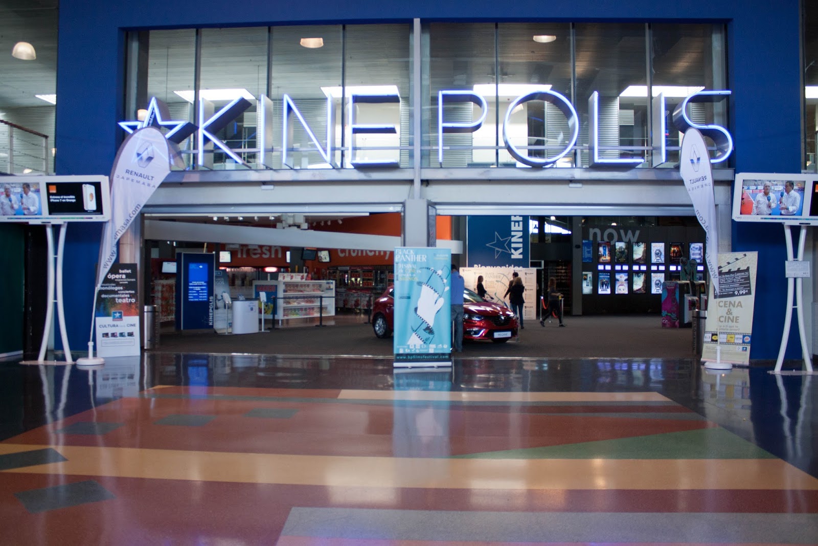 Noche de Machos Horarios para el 1/6/2011 en Kinepolis