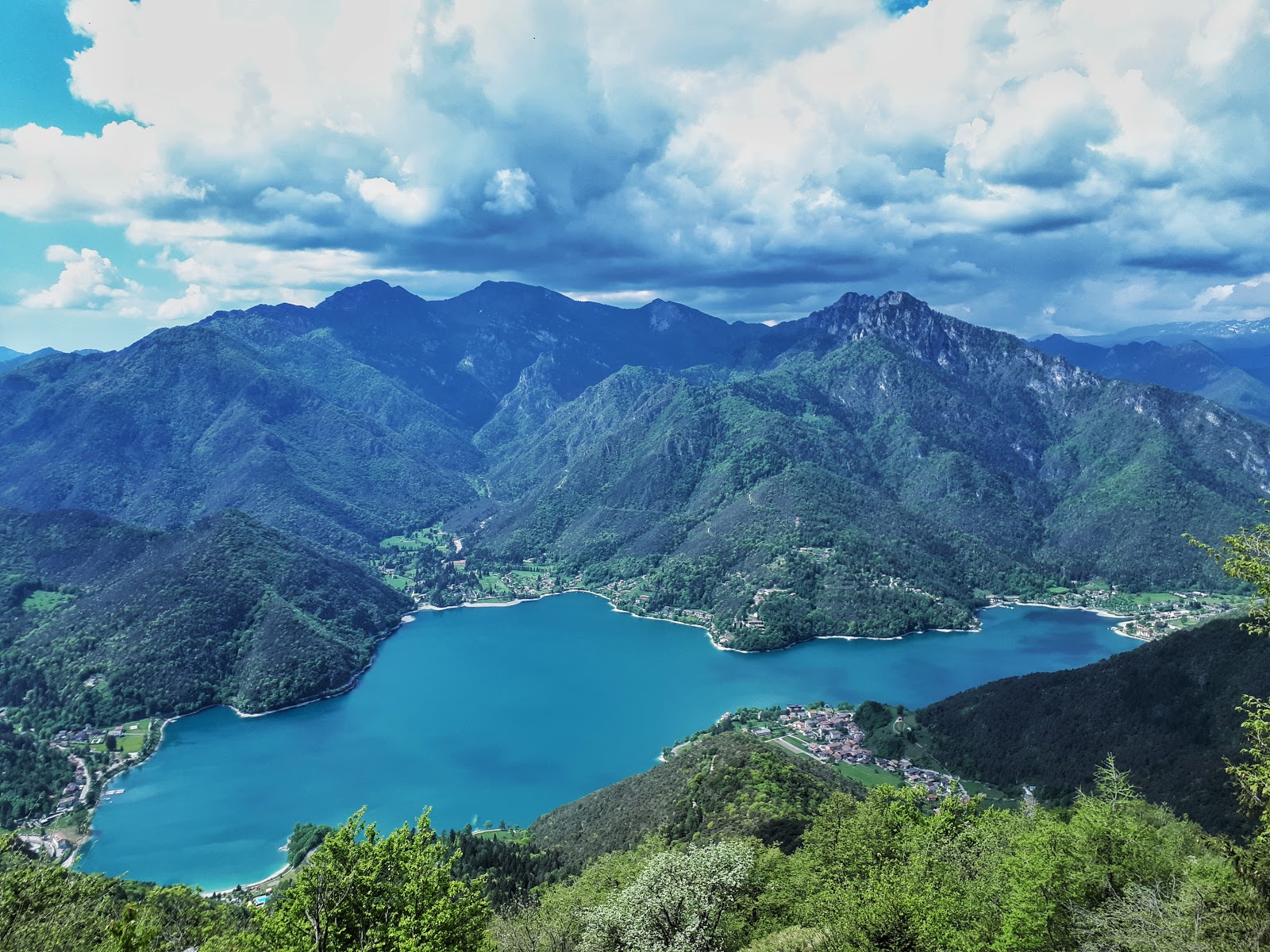 The Social Traveler Hiking In Valle Di Ledro Trentino