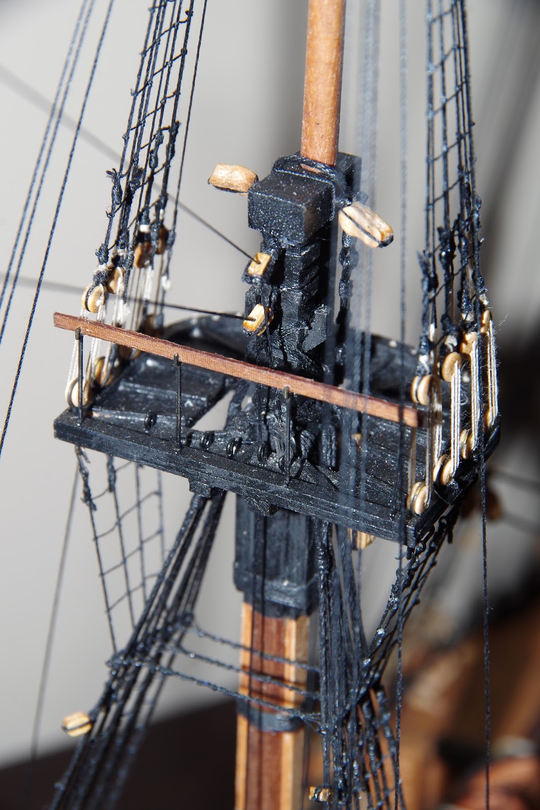 брам выбленки. ванты мачты. стеньга мачты. крепление вант парусного корабля. крепление бушприта.