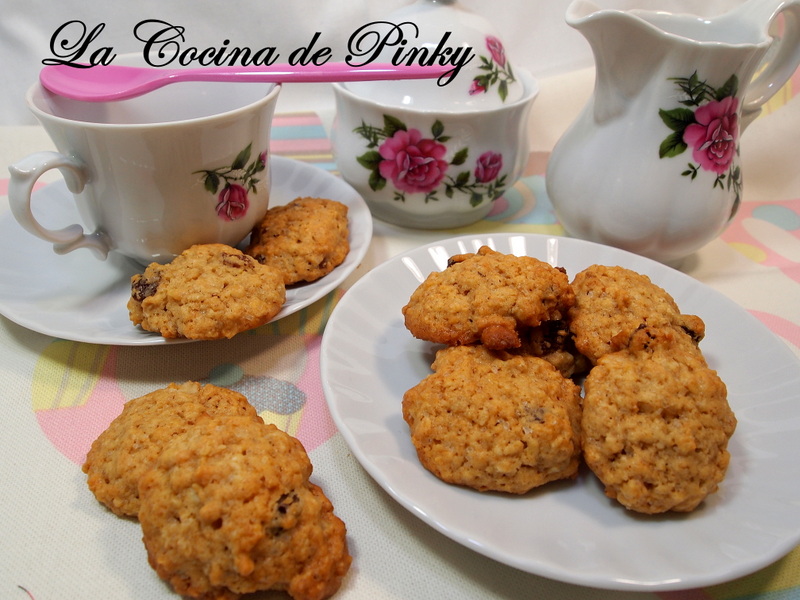 GALLETAS DE AVENA , PASAS Y NUECES  Galletas%2Bde%2Bavena%2B%252C%2Bpasas%2By%2Bnueces%2B1