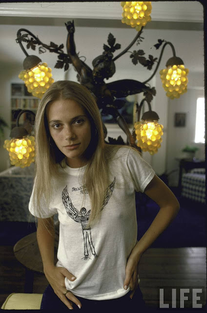 25 Fascinating Color Photographs of a Young Peggy Lipton From the 1960s ~ Vintage Everyday