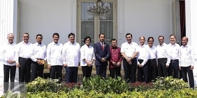 Senangnya berkomunikasi dengan bapak Asman & bapak Muhadjir Senangnya berkomunikasi dengan bapak Asman & bapak Muhadjir