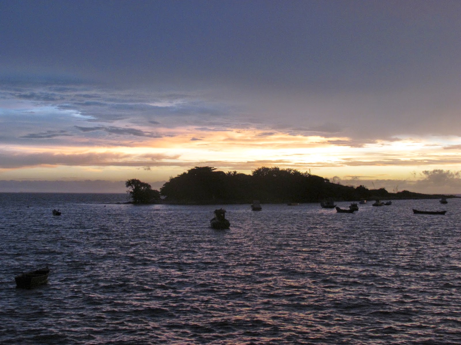 PRAIAS DO RIO DE JANEIRO PRAIA DA SEPETIBA Ilha do Tatu