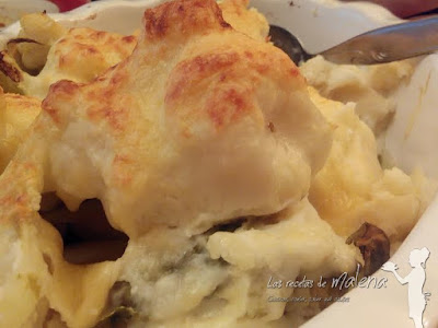 Coliflor gratinada con salsa de queso