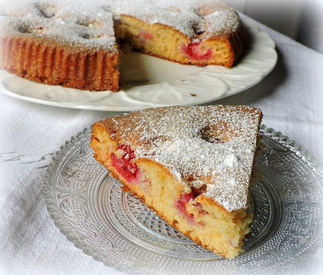 Raspberry Yogurt Cake