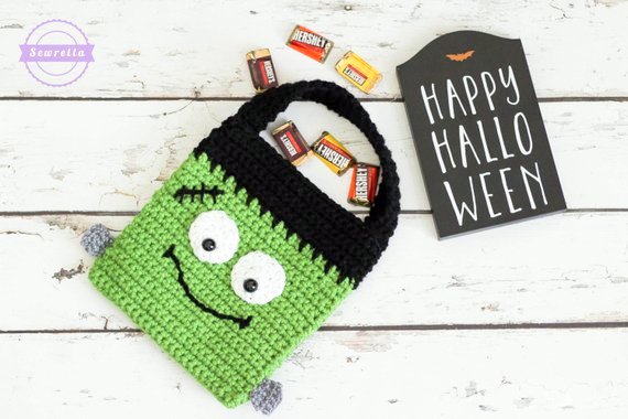 halloween trick or treat basket Crochet pattern, halloween trick or treat basket crochet pattern, halloween trick or treat basket doll, halloween trick or treat basket amigurumi pattern, Amigurumi halloween trick or treat basket, thanksgiving amigurumi halloween trick or treat basket pattern, crochet halloween trick or treat basket doll, thanksgiving Amigurumi halloween trick or treat basket, halloween trick or treat basket toy