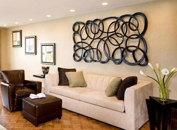 Hiasan Dinding Yang Wajib Ada Di Ruang Tamu