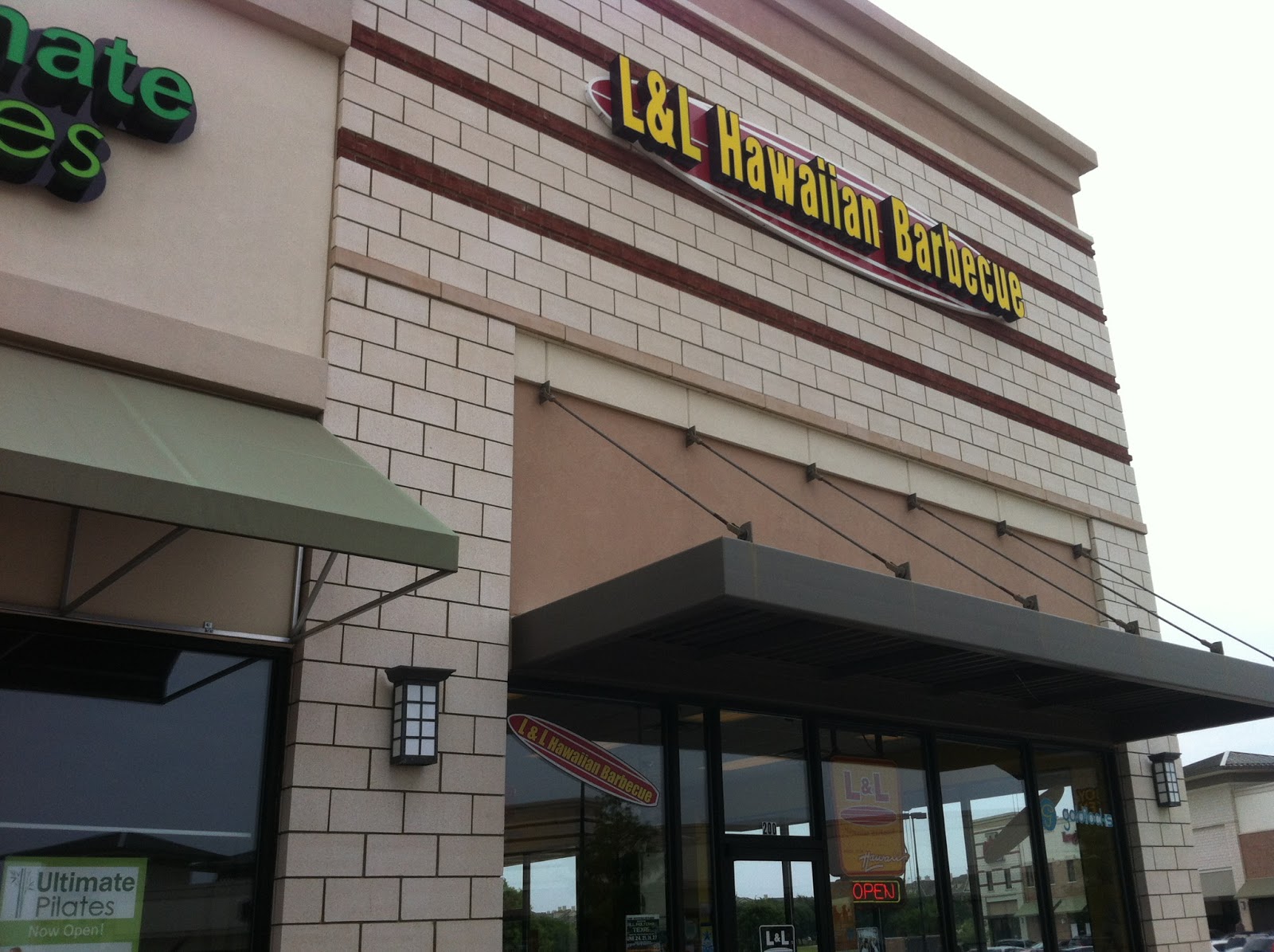 The Barbecue Fiend L&L Hawaiian Barbecue (Plano, TX)