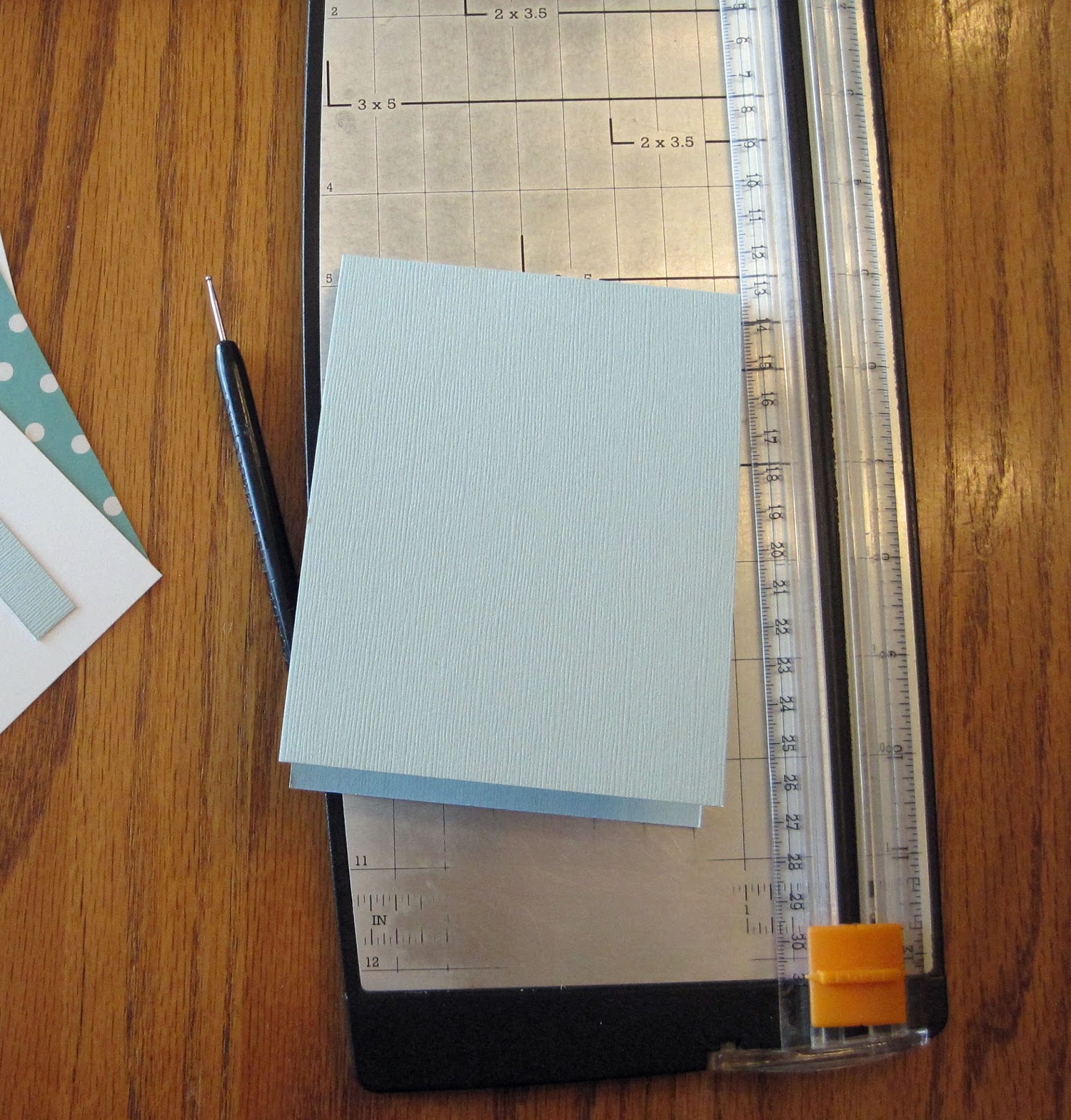 Twinshappy A2 Easel Fold