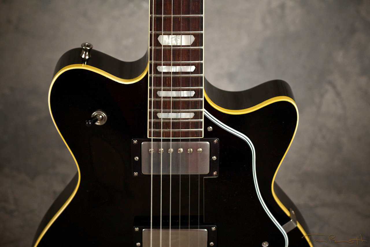 Custom 'n' Boutique Guitars Gallery Bartlett Retrospec