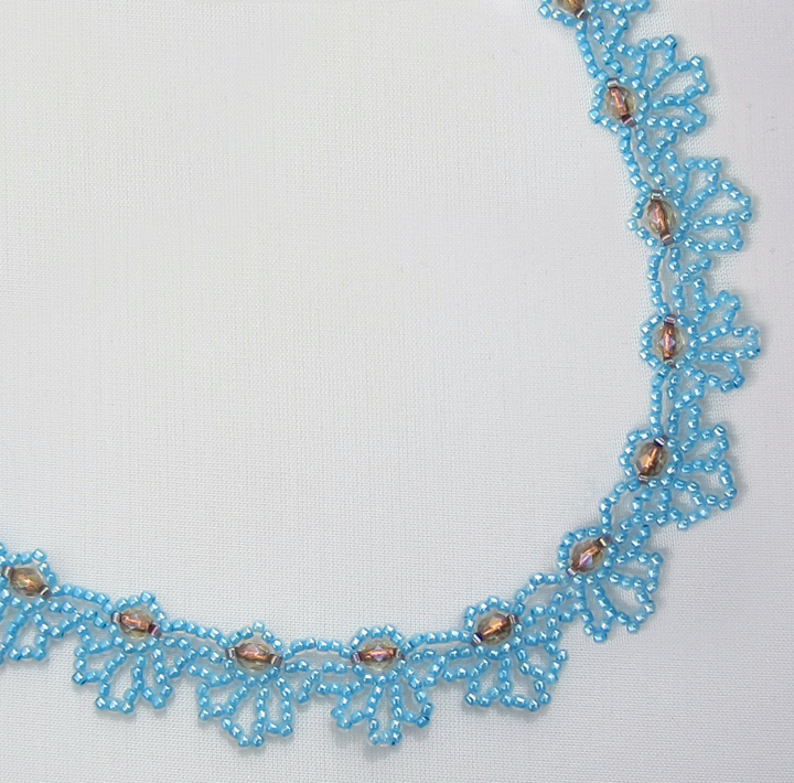 How to make a Simple Beaded Necklace -