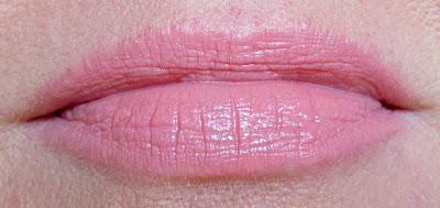 Bon Vivant Beauty: NYX Xtreme Lip Cream in Nude Peach Fuzz