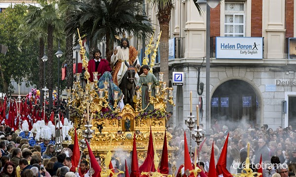 El Domingo de Ramos de la próxima Semana Santa de Huelva se adelantará en media hora El Domingo de Ramos de la próxima Semana Santa de Huelva se adelantará en media hora
