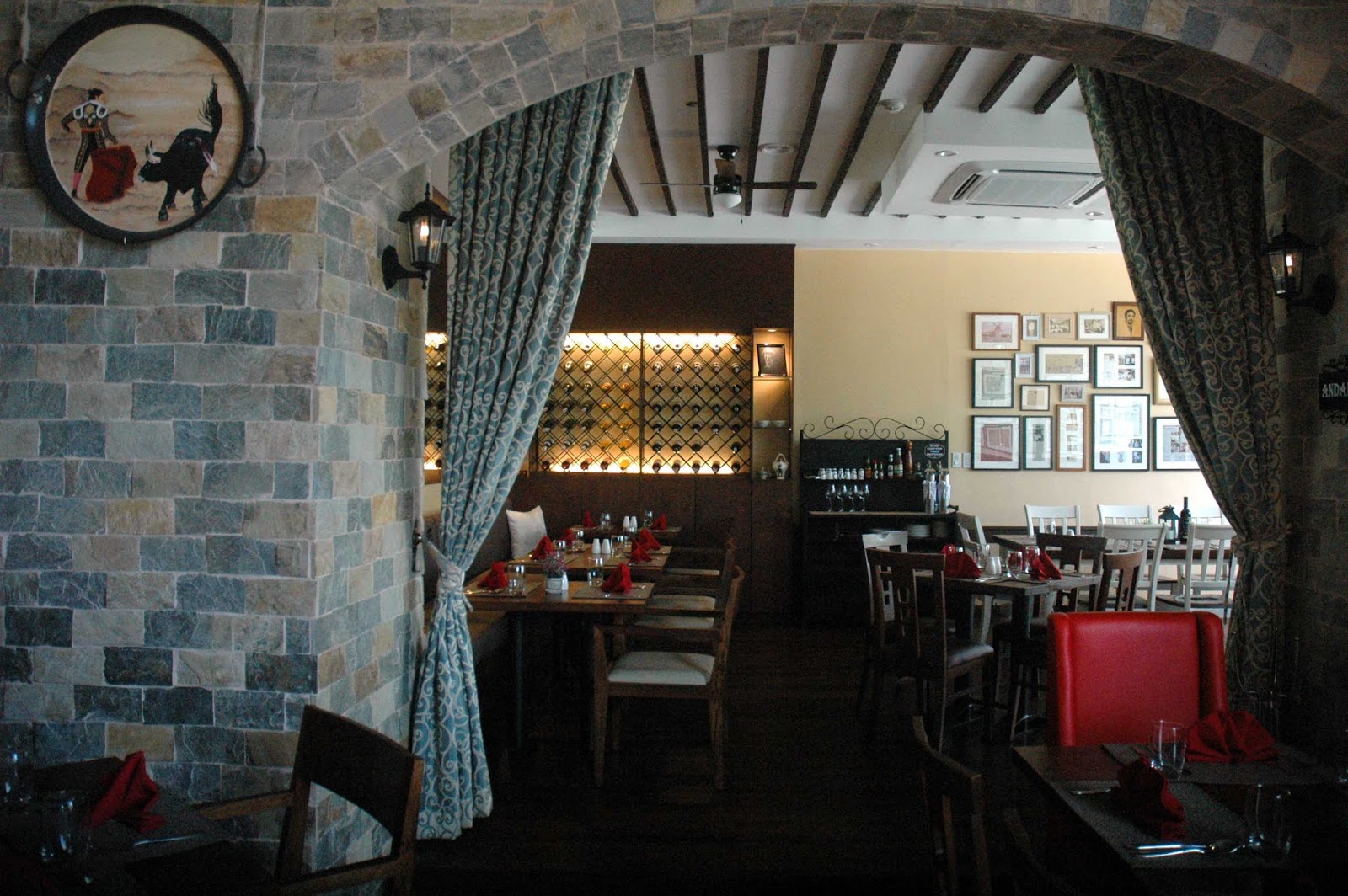 DUDE FOR FOOD Reunirse Alba Restaurante Espanol Opens at Estancia Mall