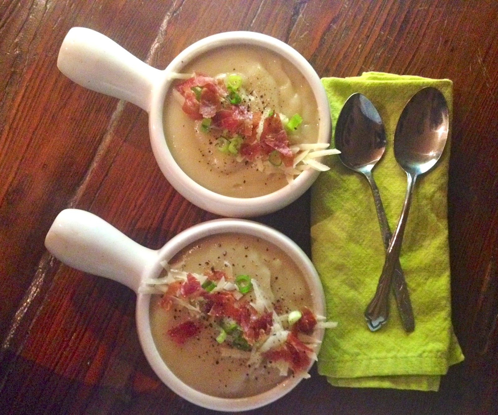Steph joue au chef Potage blanc et prosciutto croustillant (Famille futée)