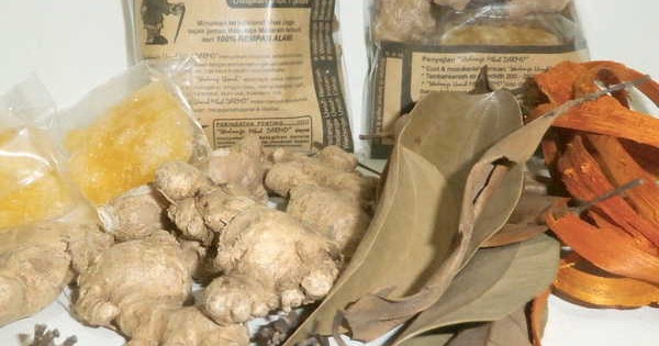 Wedange Uwuh (Jadul Original) Mbah Darmo - Jahe Oven Minuman