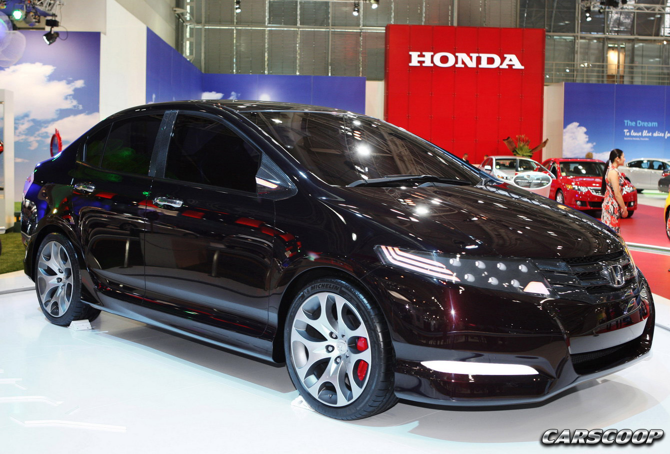 THE WORLDS FAMOUS CARS: HONDA CITY 2012