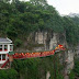 Fangweng : Restoran Tergantung Lereng Bukit Di China