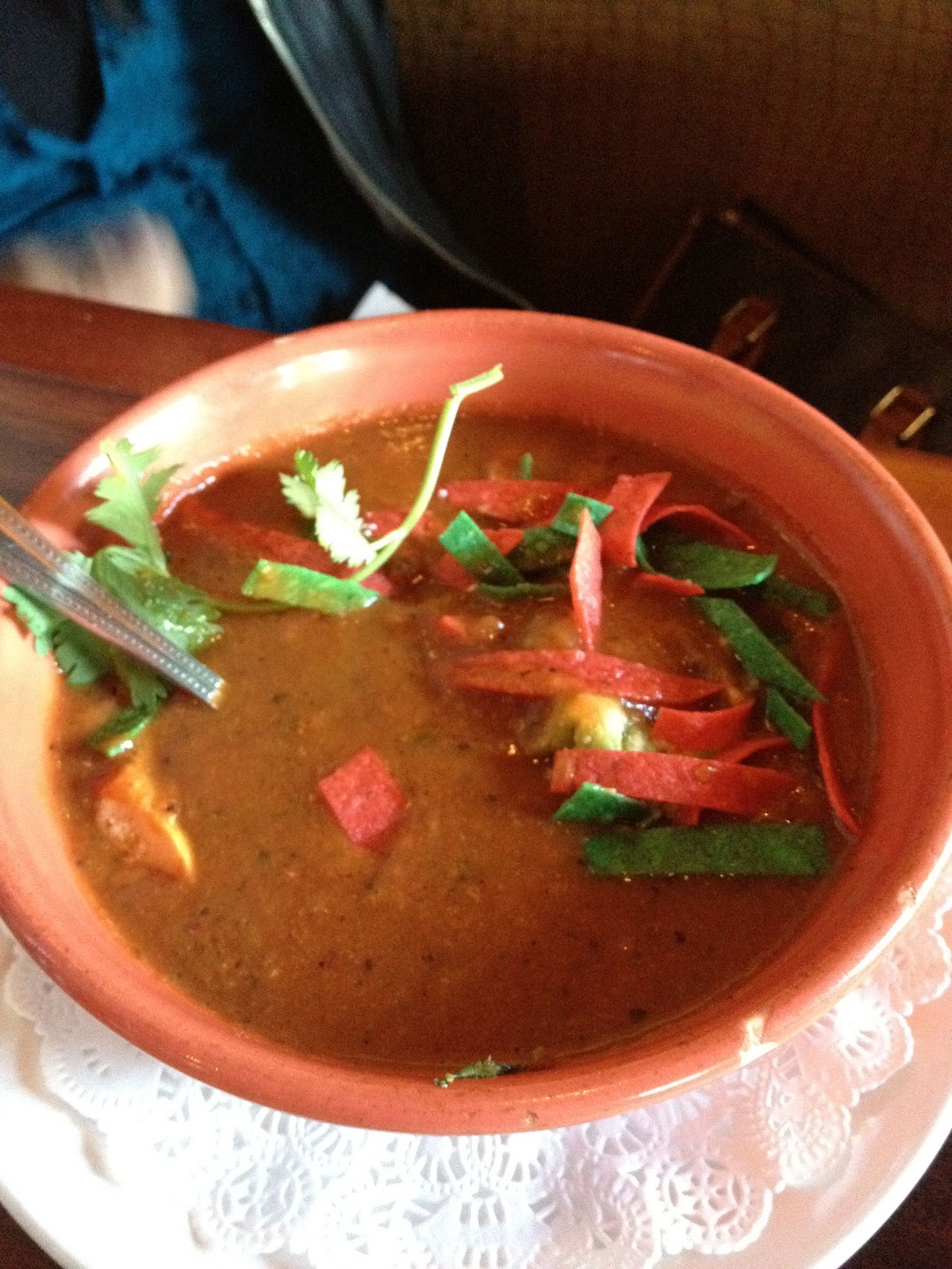 Shell's Dining Guide Maracas S. Palm Canyon Dr. Palm Springs, CA