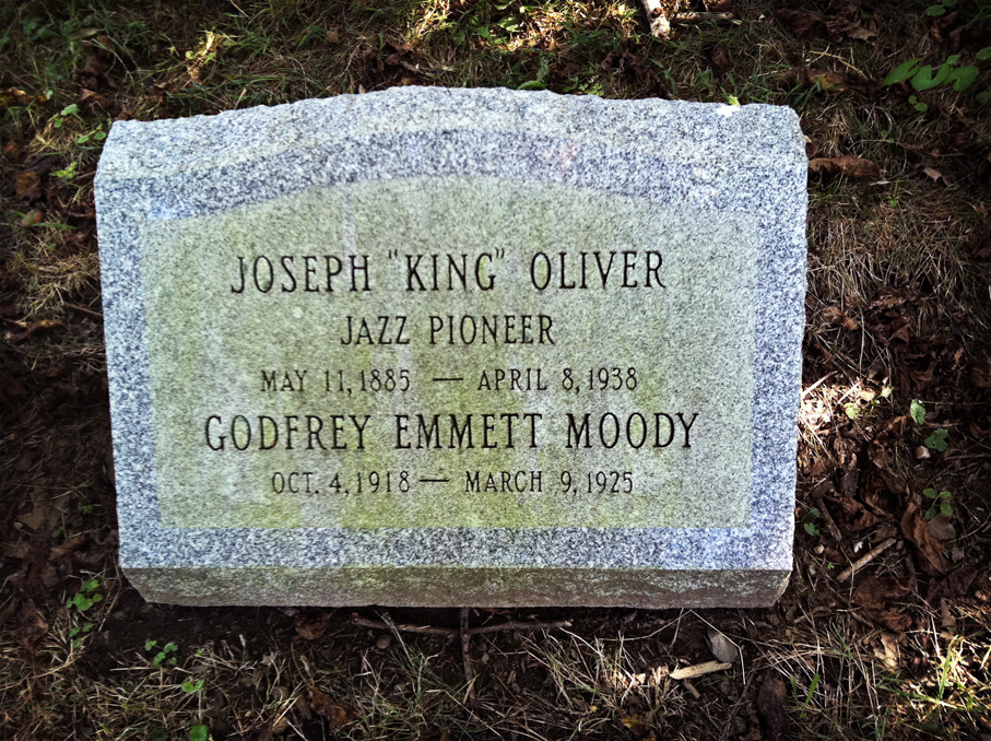 The Jazz Trumpet Project: The Louis Armstrong House and the Mystery of King Oliver&#39;s Grave