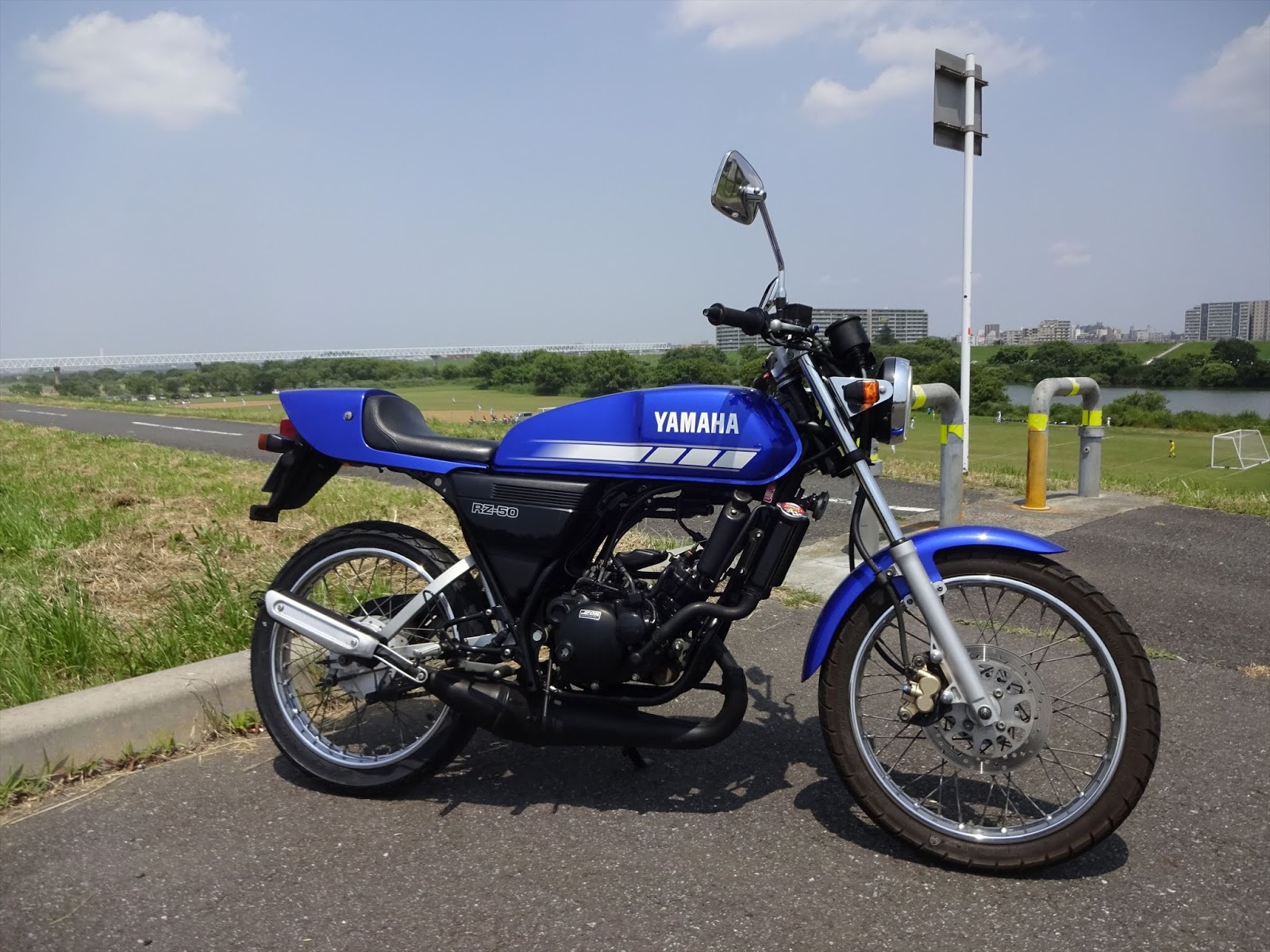 ヤマハ RZ50 ra02j ヤマハ RZ50 RA02J RZ50 RA-02J フロントフェンダー