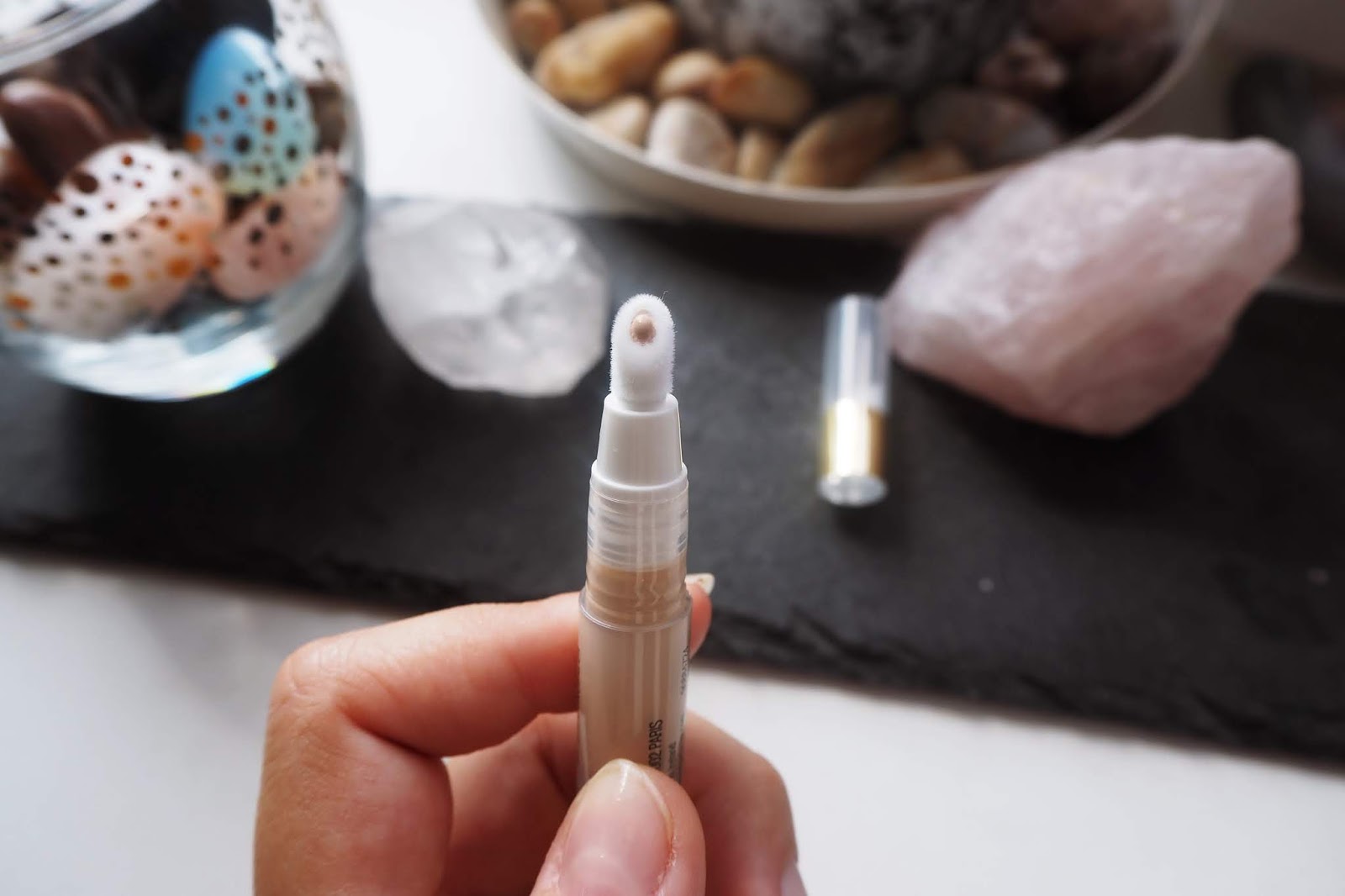 MAX FACTOR - MASTERTOUCH ALL DAY CONCEALER recenze