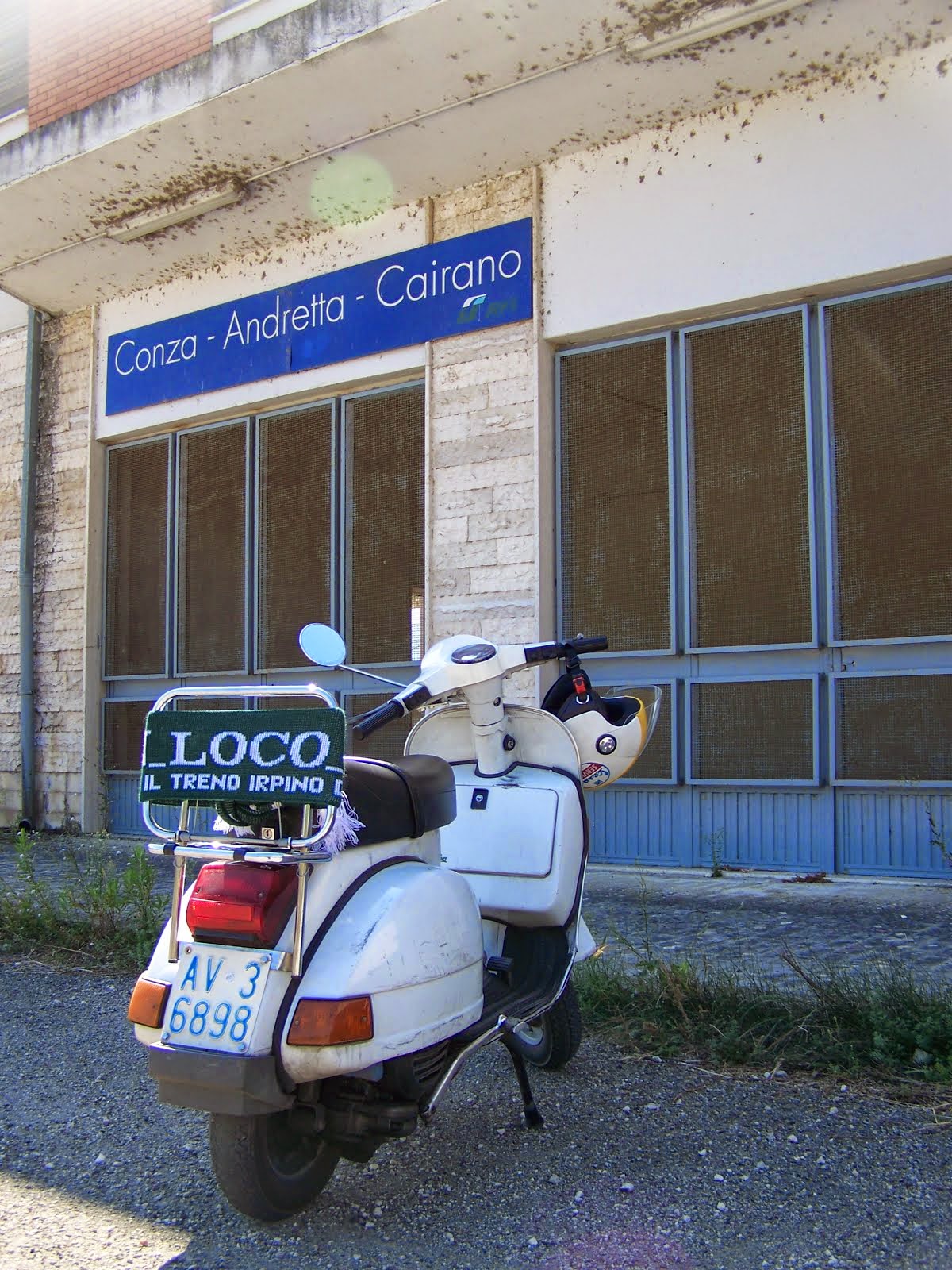 Alla stazione di Conza-Andretta-Cairano.