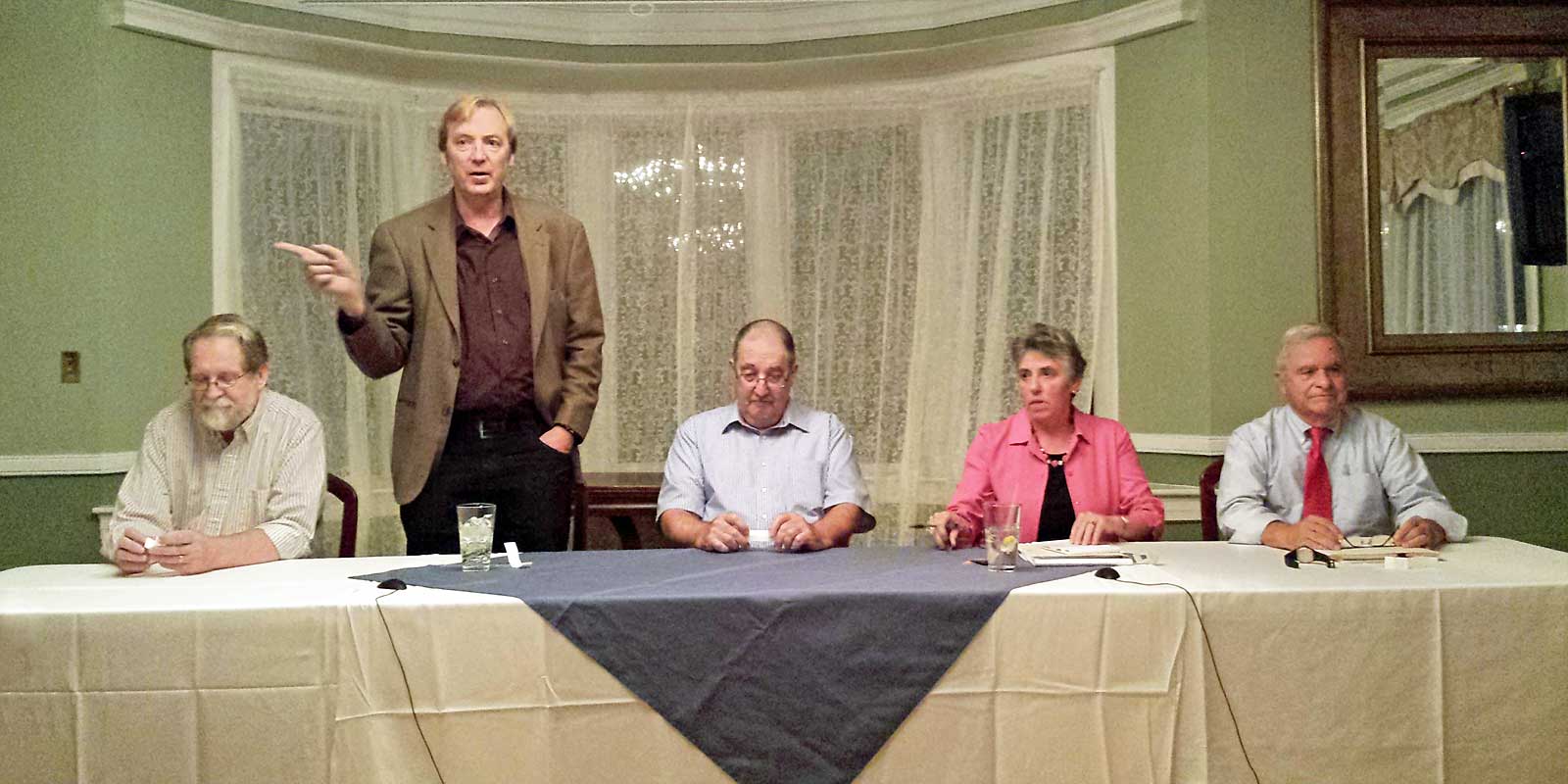Springfield Vermont News Residents meet, question House candidates