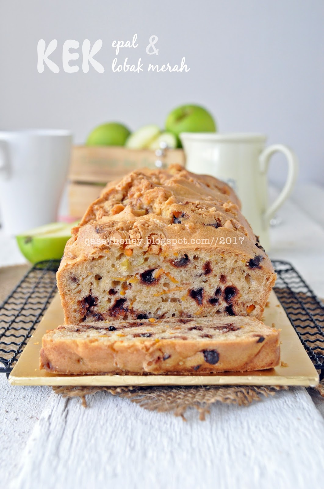 Coretan Dari Dapur Kek Lobak Merah Lembab