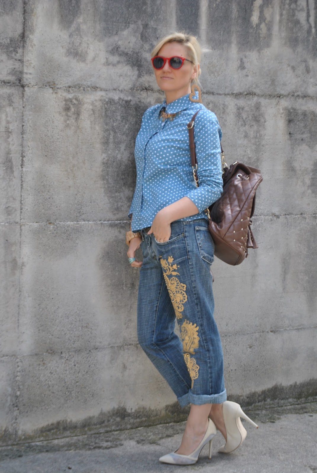 Color-Block By FelyM.: OUTFIT: BOYFRIEND JEANS AND PRINTED SHIRT - JEANS  BOYFRIEND DECORATI ABBIANTI AD UNA CAMICIA STAMPATA -
