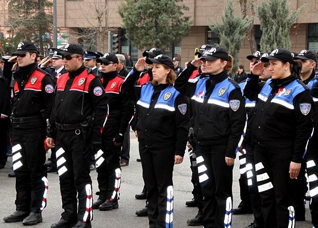 Rüyada Polis Olduğunu Görmek Rüya Tabirleri ve Yorumları