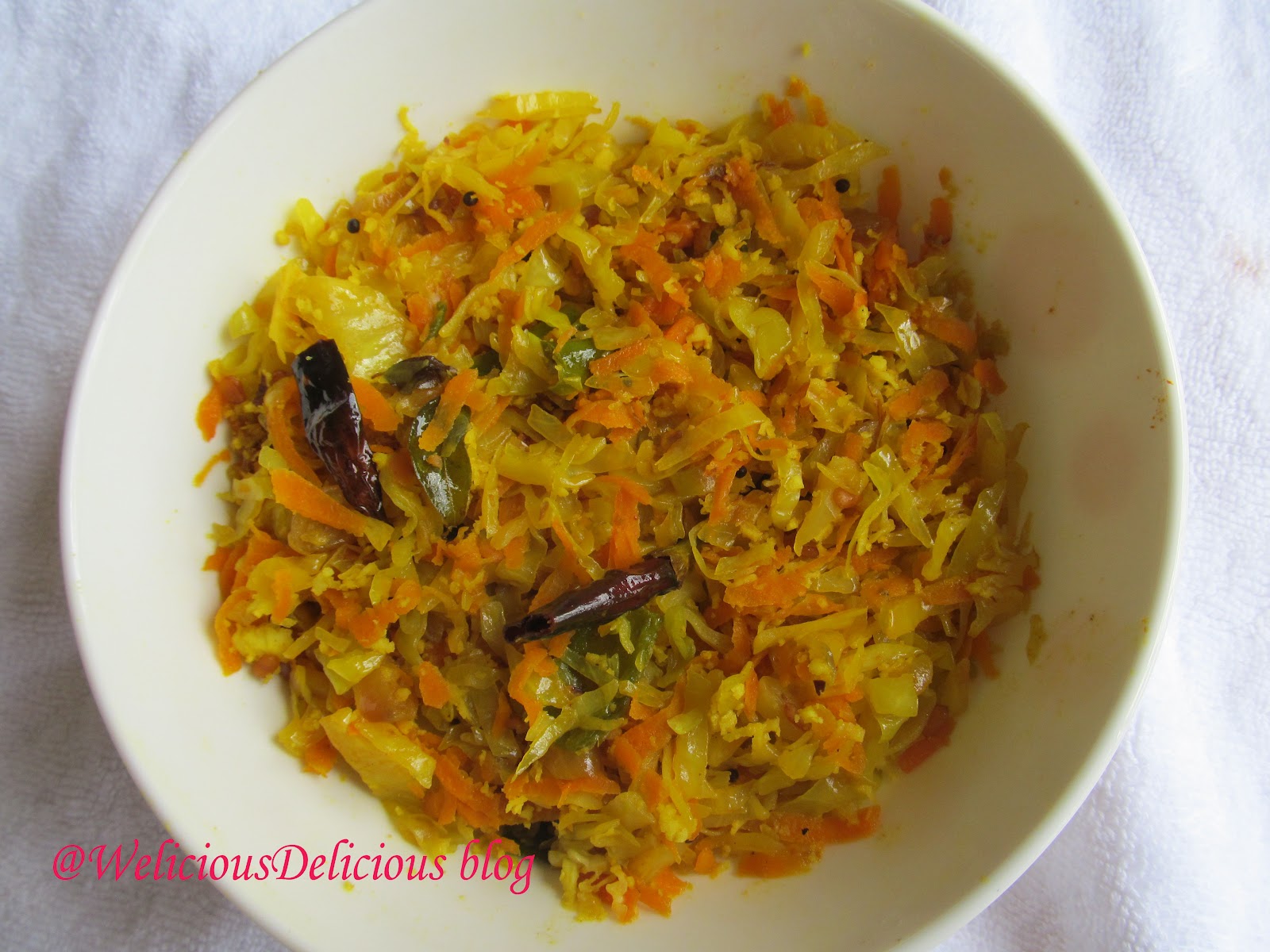 Welicious Delicious Cabbage and Carrot Thoran