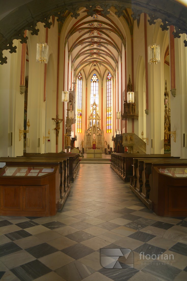 Hradec Králové - Wnętrze Katedry Św. Ducha