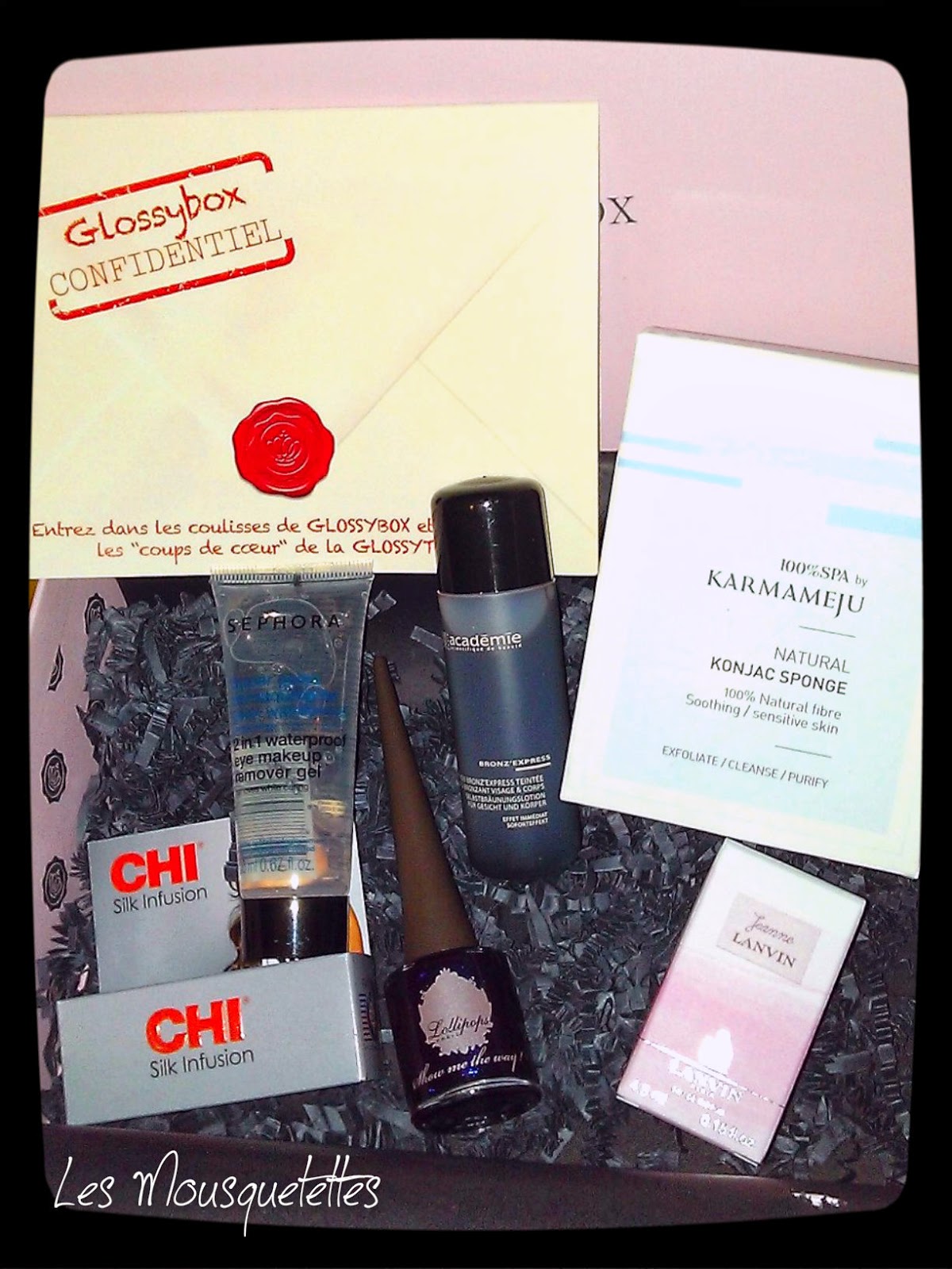 Glossybox mars 2014 Les Mousquetettes© Glossybox mars 2014 Les Mousquetettes©