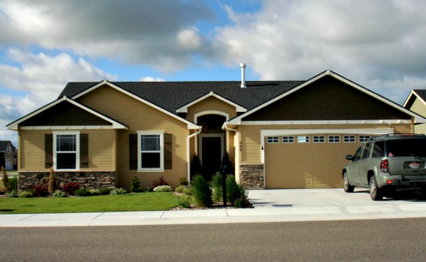 Braden Court #608: Exterior Braden Court #608: Exterior