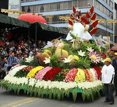 Programa del Carnaval de Ambato 2013 Fiestas Flores y Frutas