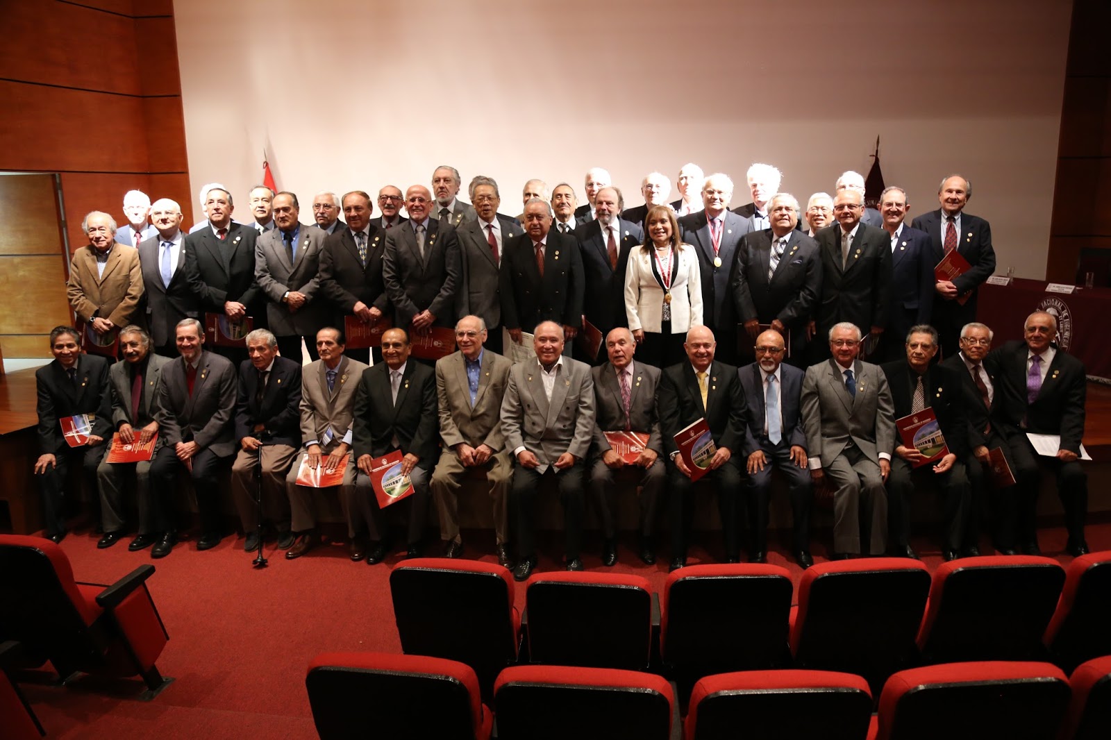 Promoción 1967 de Ingeniería Industrial celebró sus bodas de oro