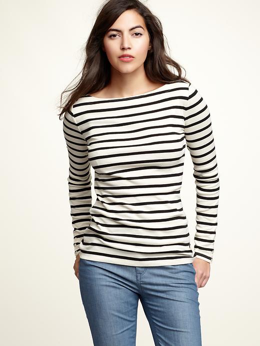 Charleston Girl: Found! Black & White stripe top for less!